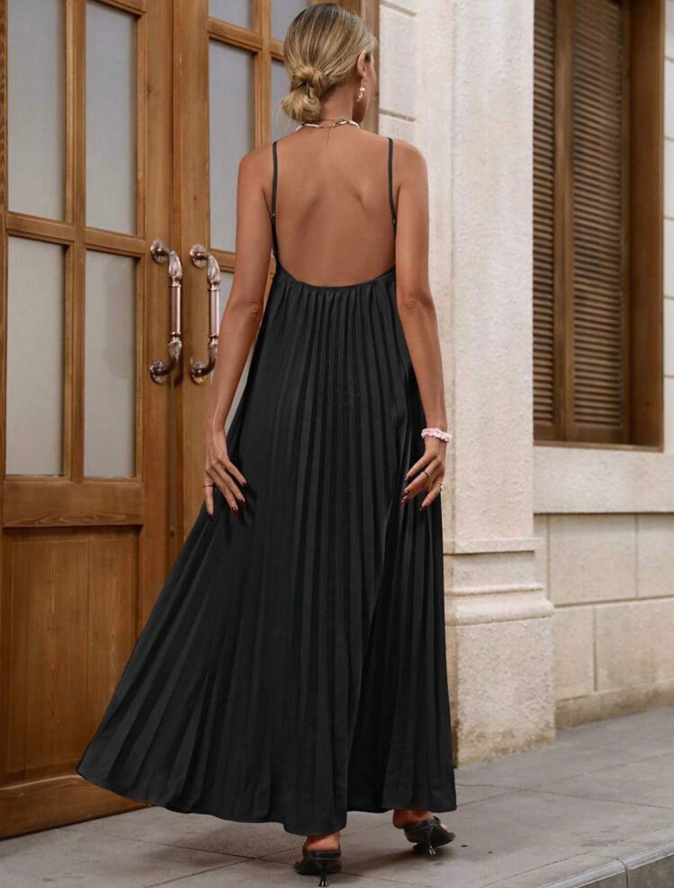 RESORTWEAR