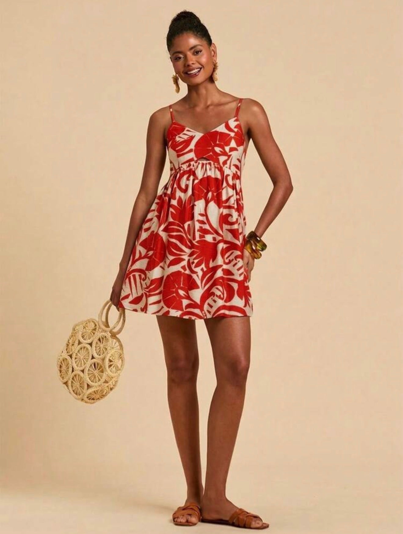 RESORTWEAR