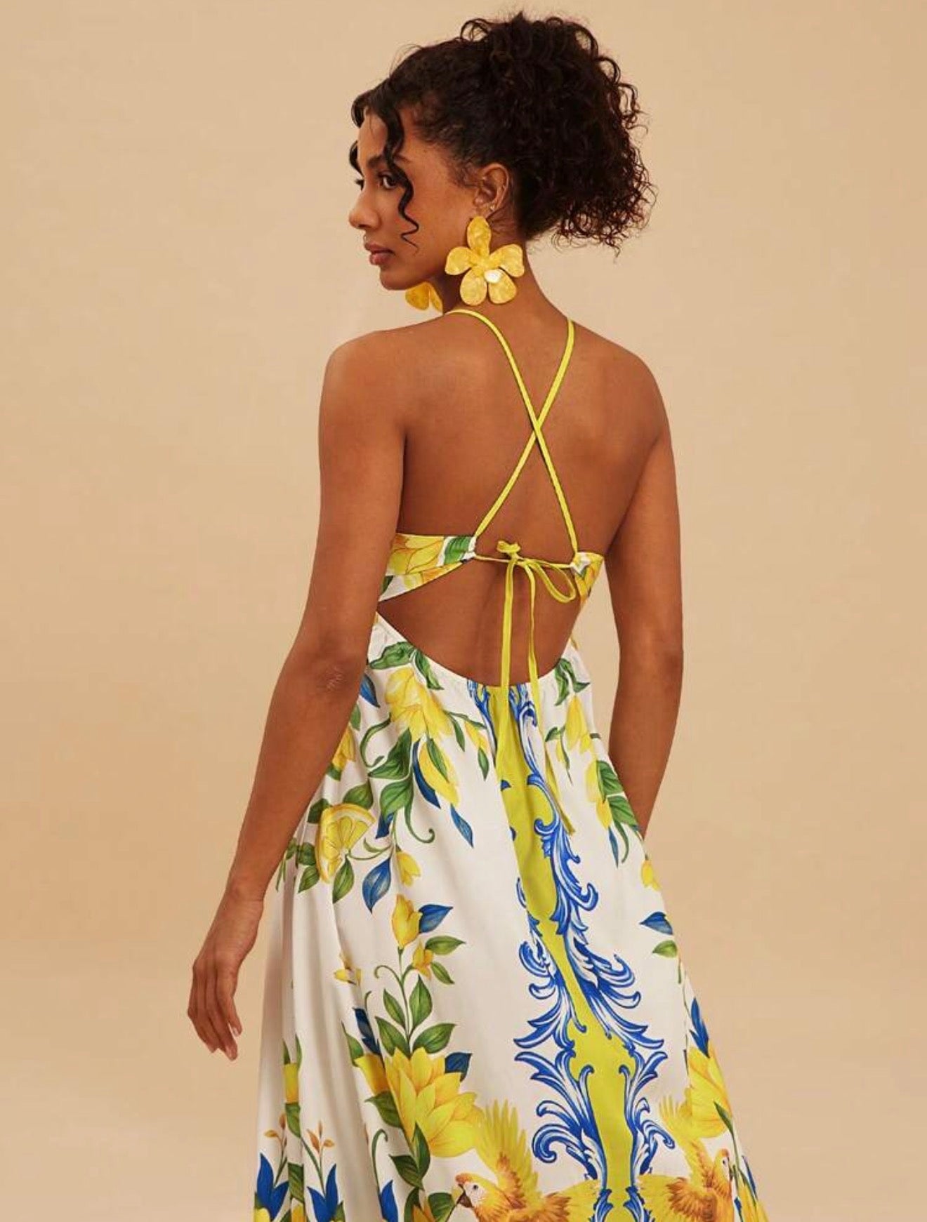 RESORTWEAR