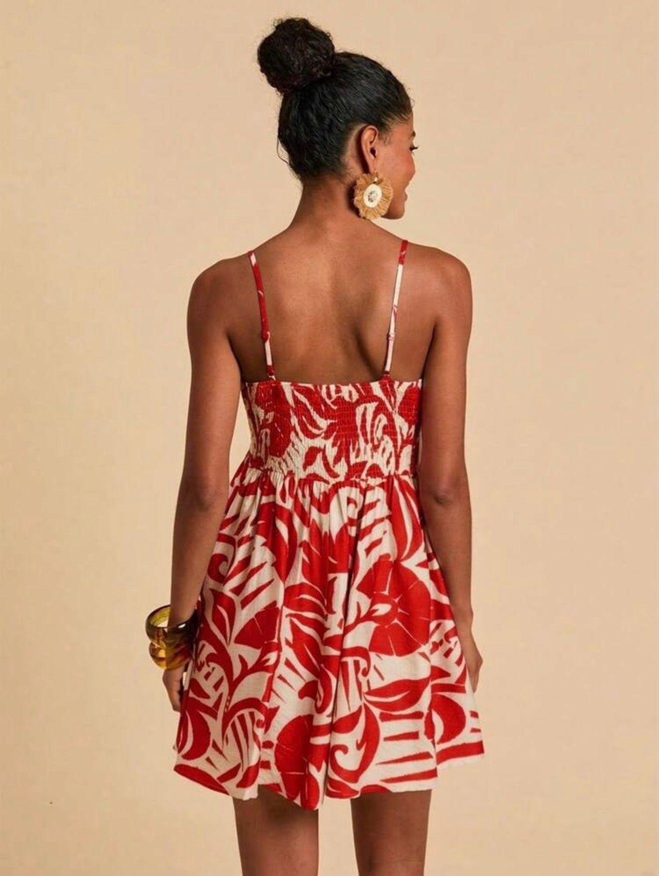 RESORTWEAR